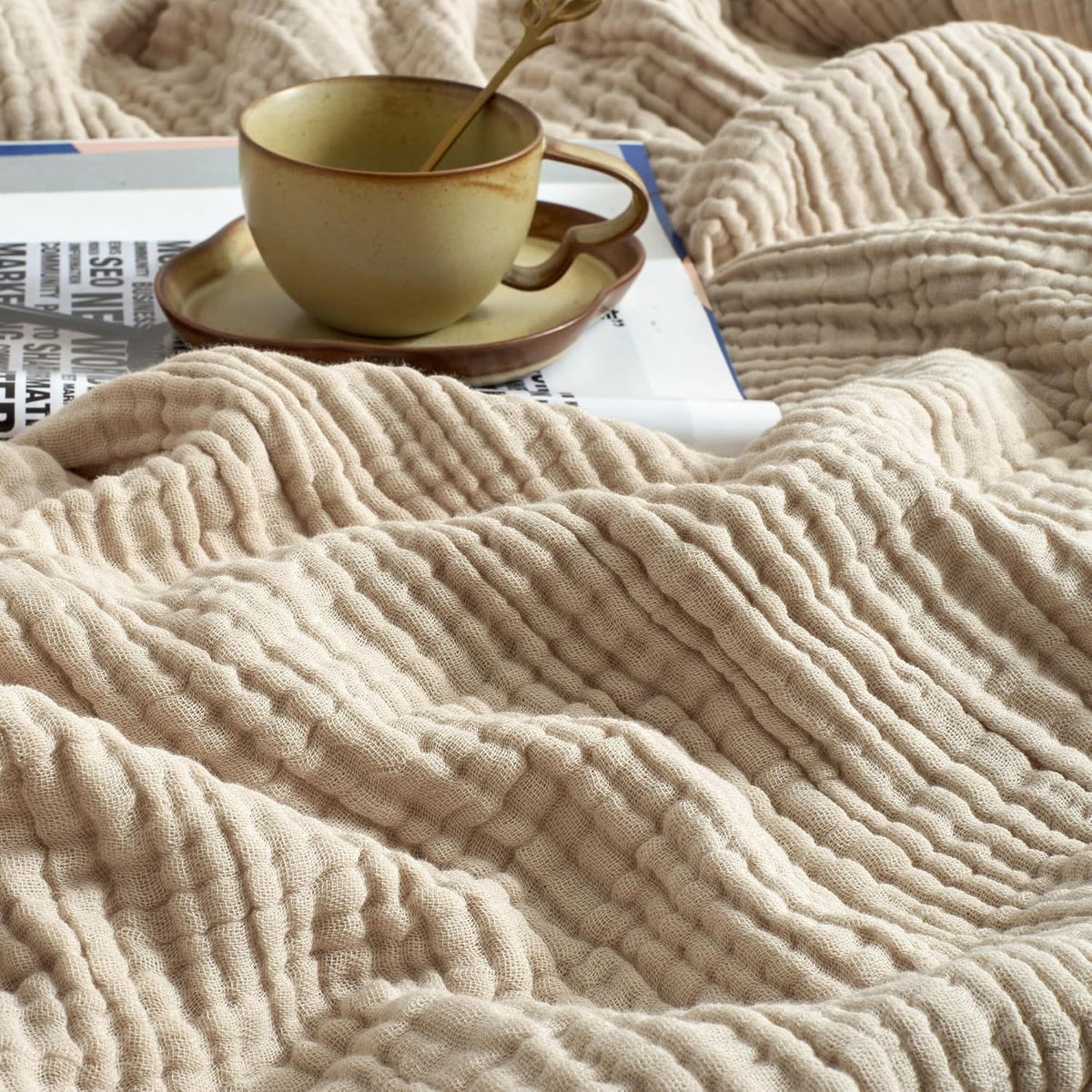 Blankora Cloud Gauze 6-layer cotton gauze blanket lifestyle photo 1