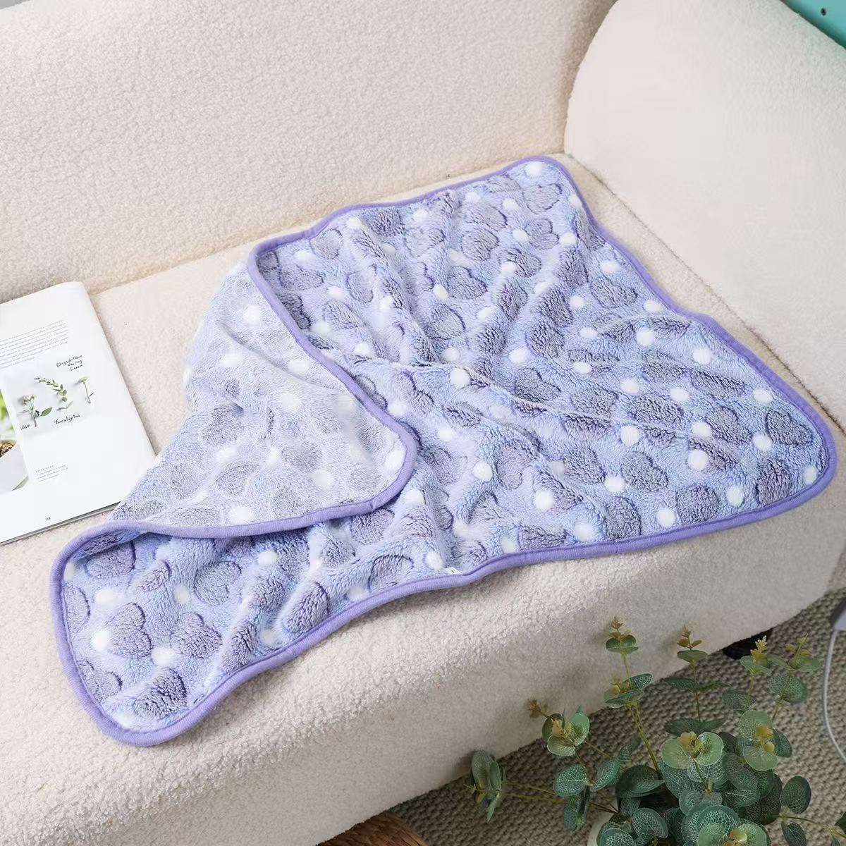 Blankora Snuggle Square mini fleece pet mat in Purple Hearts, 8 x 8 in
